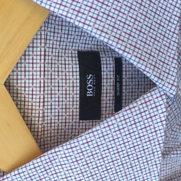 Hugo Boss Men's Sharp Fit Red White Gray Plaid Shirt - M Great Condition - Picture 3 of 5